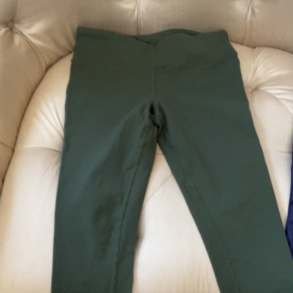 2 Alo Leggings & Diane Vonfurstenberg Dress